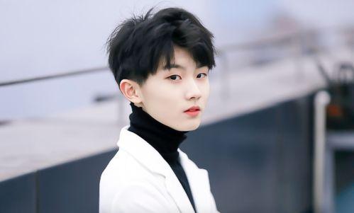 马嘉祺吃瓜成长史视频在线观看,从青涩少年到成熟偶像的蜕变之路