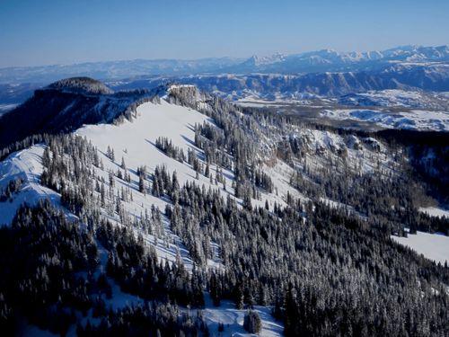 滑雪视频吃瓜在线观看免费,免费在线观看，吃瓜群众狂欢时刻