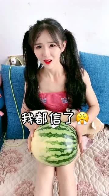 吃瓜被人看到了怎么办视频,吃瓜被撞见，如何巧妙化解尴尬？