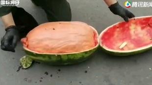 秋瓜用不用剥皮吃呢视频,秋瓜剥皮还是整吃？揭秘秋季吃瓜的正确打开方式