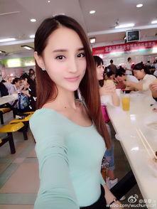 湖南吃瓜胖美女视频播放,视频播放量惊人！