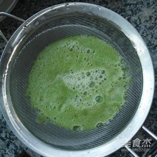 吃瓜汁做面食视频教程,夏日清新美食教程