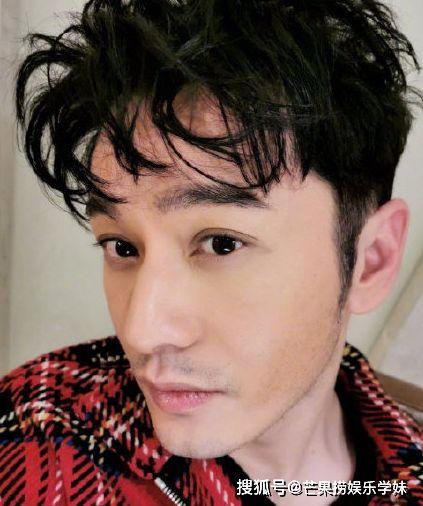 卷毛男吃瓜视频