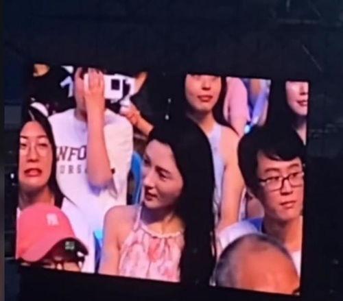 网络男女吃瓜视频,男女吃瓜视频背后的社会现象解析