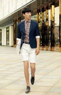 长腿男星吃瓜视频,搞笑瞬间引网友热议