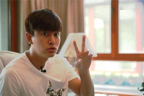 康康吃瓜小董最新视频,揭秘娱乐圈幕后真相