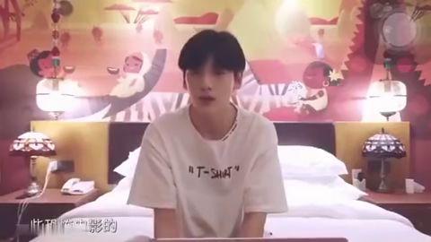 吃瓜的时刻视频,短视频中的娱乐狂欢与社交现象