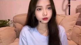 吃瓜少女阿怡视频大全在线观看,笑料百出，欢乐无限